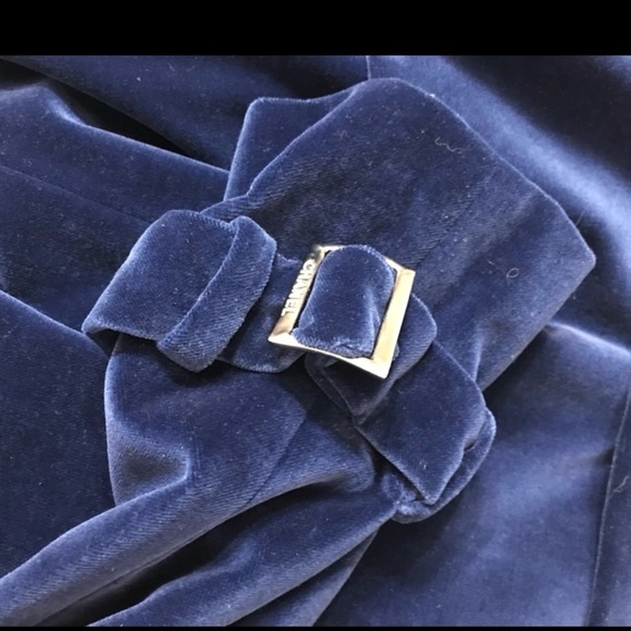 Vintage Chanel Velvet Coat NWOT - Picture 4 of 10